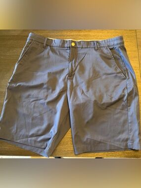 Kirkland Navy Blue Classic Shorts size 38